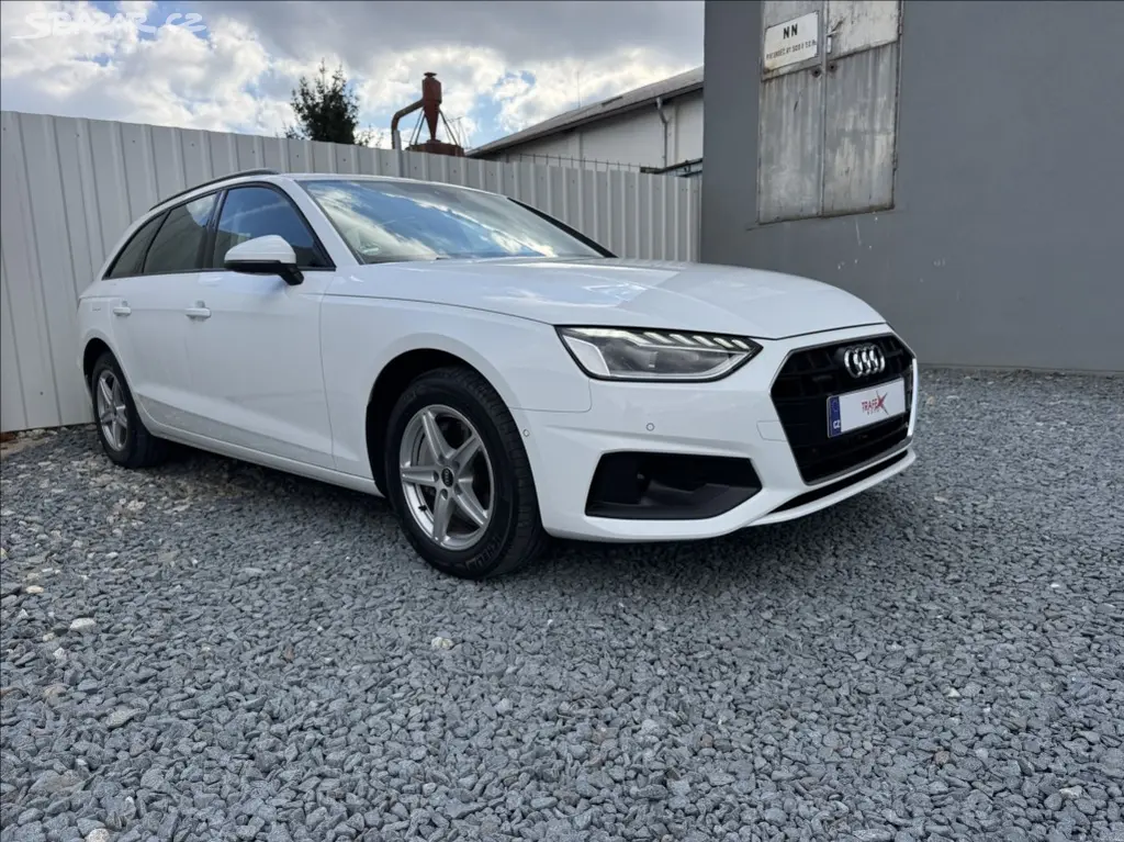 Audi A4, 2,0 40 TDI Quattro ACC DPH ČR